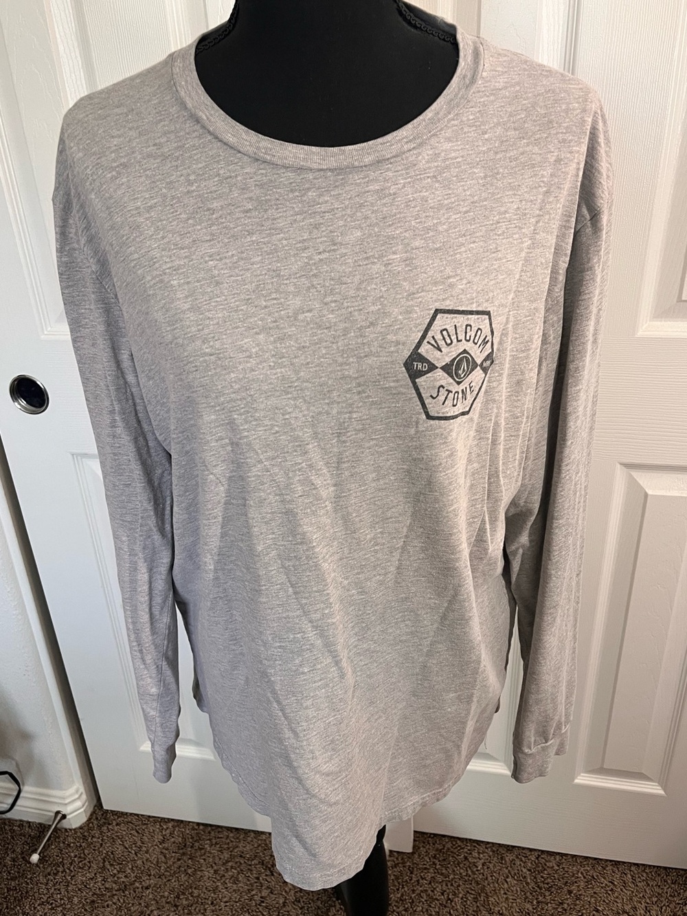 Volcom Men’s Long Sleeve Crew Tee - Heather Gray with Chest Logo